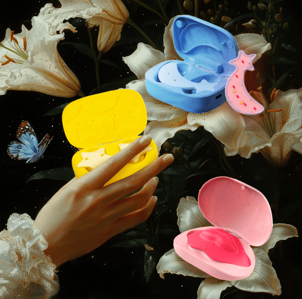 Metamorphosis Absorbable Bio-Collagen Eye Masks and star-shaped application stickers against a dark floral