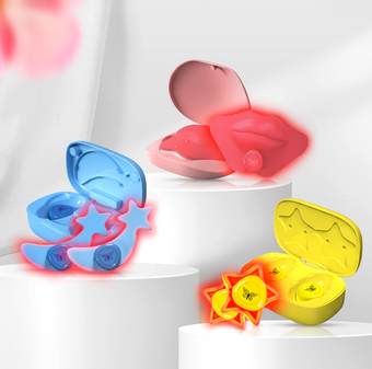 Metamorphosis Absorbable Bio-Collagen Eye Masks and star-shaped application stickers against a dark floral